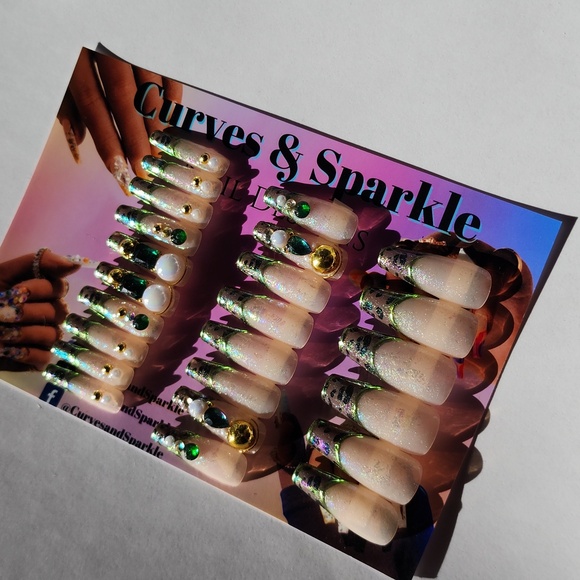 Handmade Press on nails - Picture 4 of 4